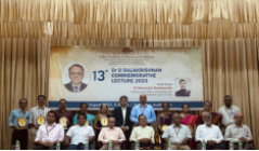Vidya pays homage to Dr D Balakrishnan 